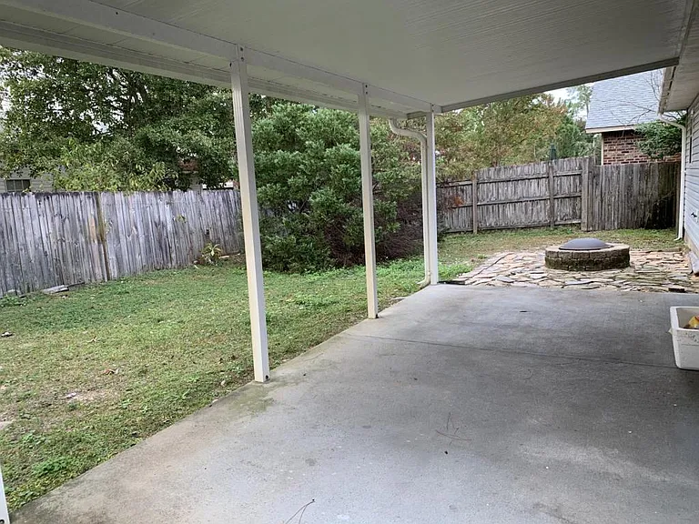 1475 Stanford Rd — Photo 11