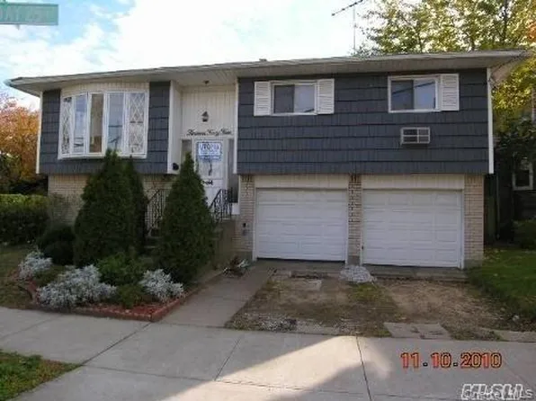 13-44 Bay 25th Street, Arverne, NY 11692