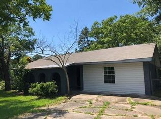 1036 Anderson Dr, Leesville, LA 71446