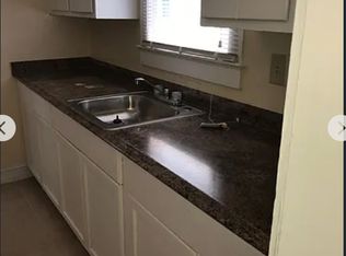 600 49th St #4, West Palm Beach, FL 33407