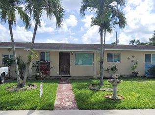 4075 SW 98th Ct, Miami, FL 33165