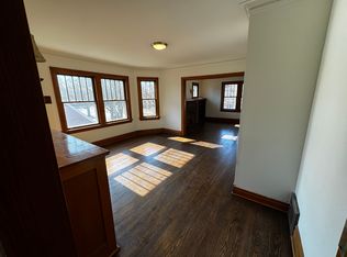 115 N Myrtle Ave #2F, Elmhurst, IL