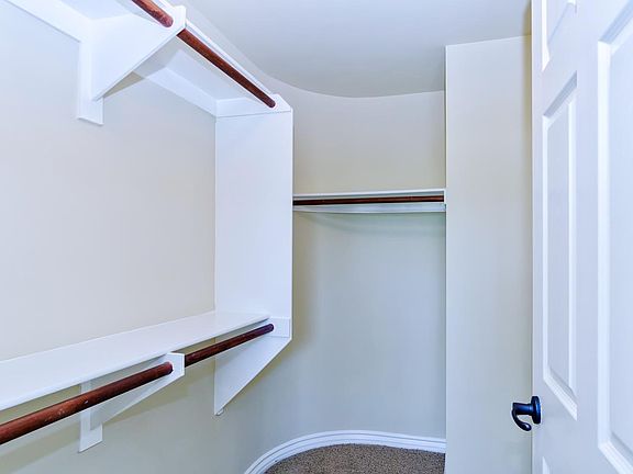 4th image of 4550 Fulton Ave APT 113
