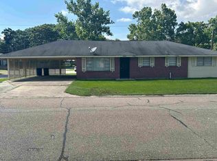 58060 Desobry St, Plaquemine, LA 70764