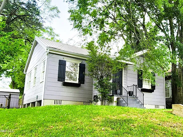 310 Saint Charles Ave, Natchez, MS 39120