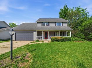 6022 W Ridgecrest Cir, Peoria, IL 61615