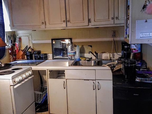 5th image of 304 Sewanee Ave