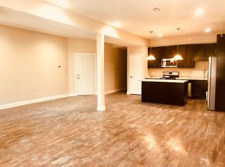 4526 S Michigan Ave #2, Chicago, IL 60653