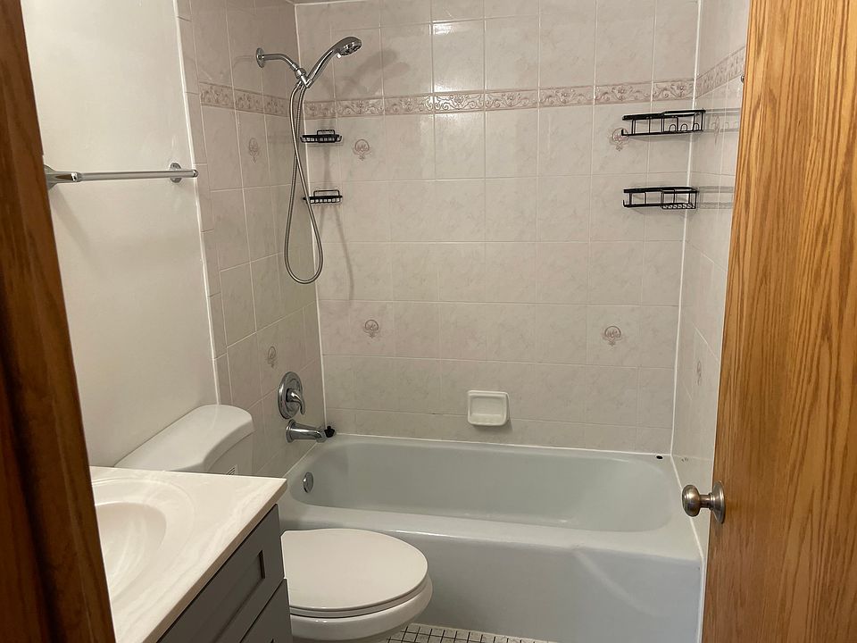 1st image of 7111 166th St APT 2D