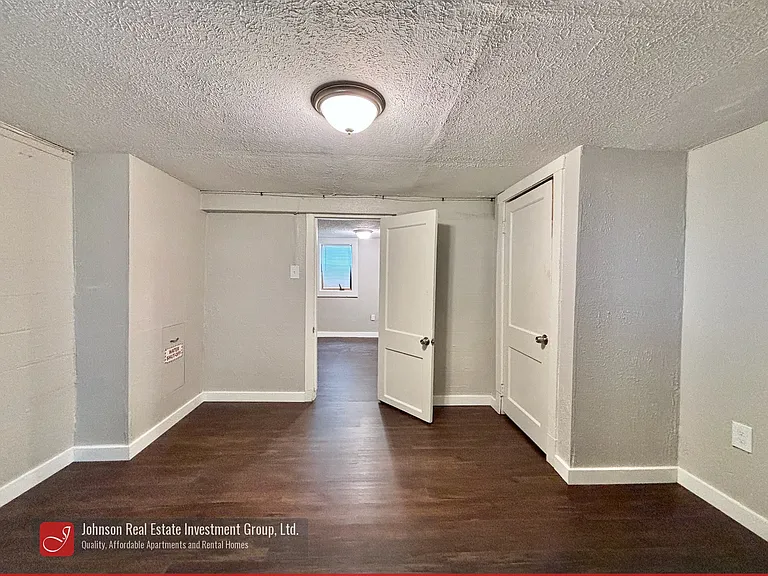 Bedroom 3 (lower level)