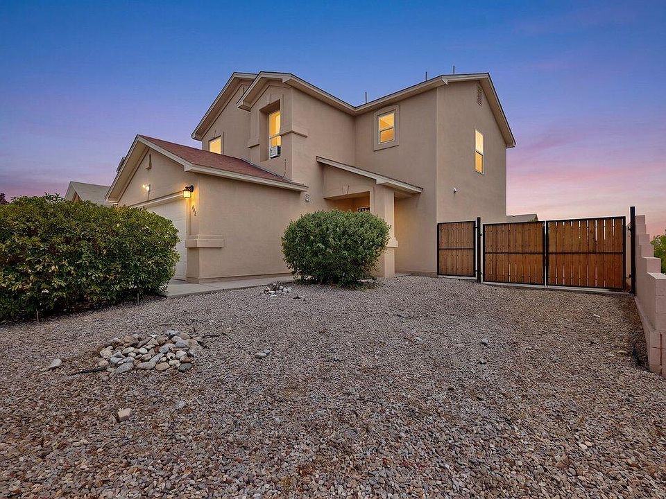 1st image of 492 Desert Mist Dr SW