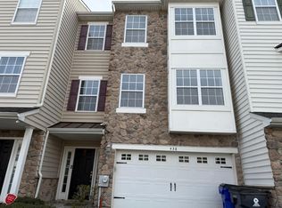 438 Jacobsen Dr, Newark, DE 19702
