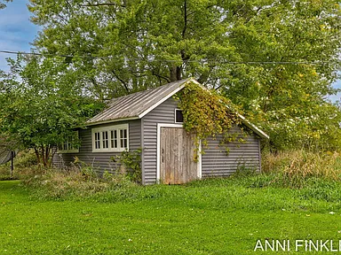 Property photo 25