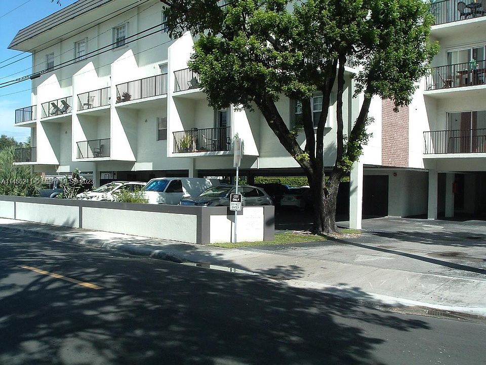 2nd image of 5731 NW 37th St APT 500-F
