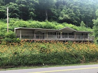 15810 Rd Bailey Hwy, Hanover, WV 24839