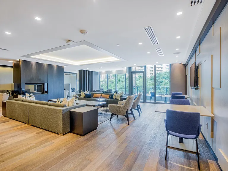 Our resident lounge is perfect for having a meeting, socializing, or relaxing