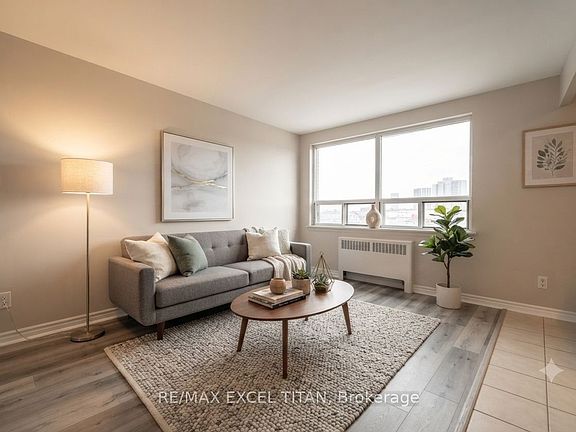 3rd image of 468 Ottawa St N #739D