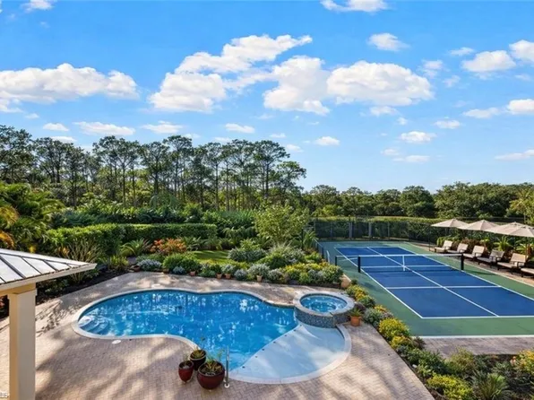 6320 English Oaks LN, NAPLES, FL 34119