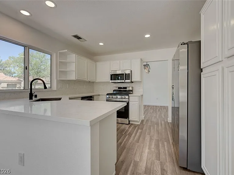 2413 Keiser Ct — Photo 23