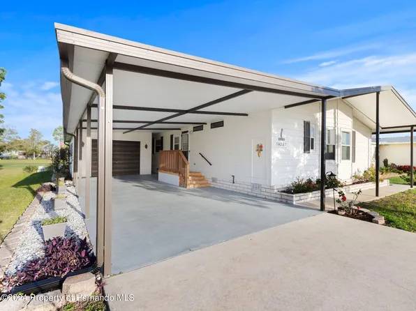 14287 Brookridge Blvd, Brooksville, FL 34613