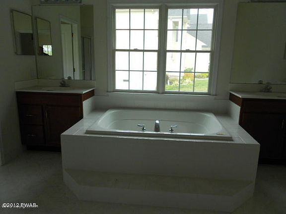 2nd image of 1029 Spyglass Ct