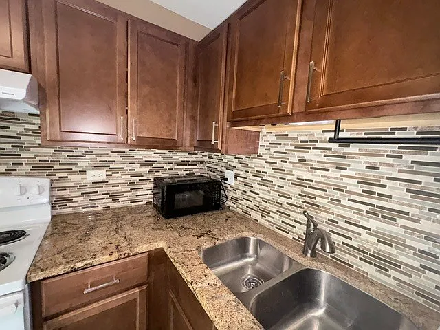 183 N Waters Edge Dr W #301 — Photo 7