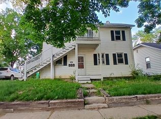 326 W Calhoun St, Macomb, IL 61455