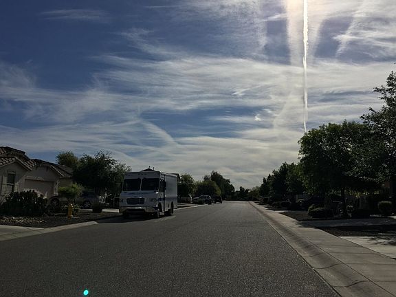 4th image of 889 E Leslie Ave