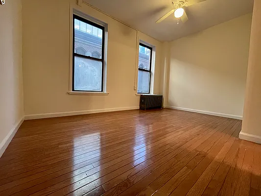 Rented by Building Equity Real Estate LLC | media 11