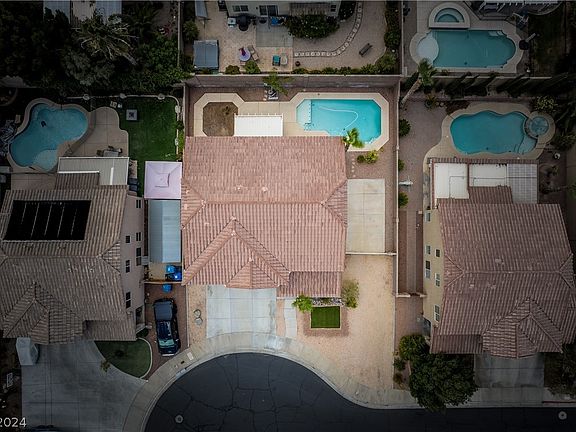 2nd image of 1059 Desert Olive Ct