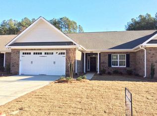 192 Lakepark Cir, Smithfield, NC 27577