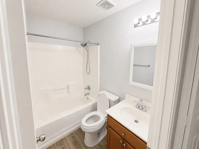 101 Kathryn Cv — Photo 20