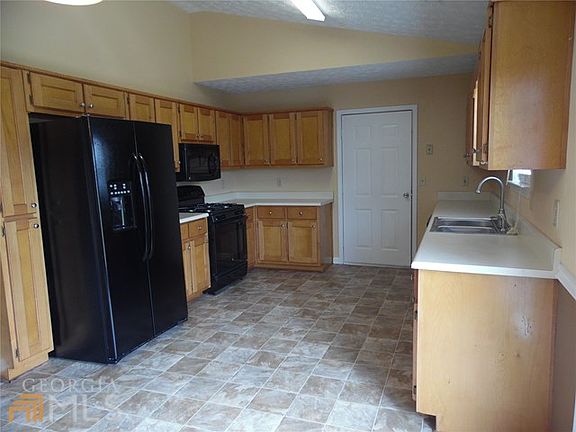 5th image of 200 Millstone Ct