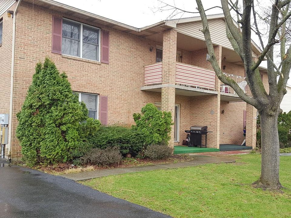 1st image of 23 Rosemont Ct APT A