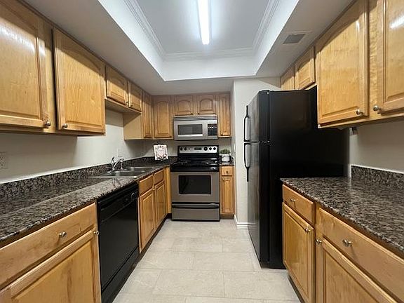 3rd image of 3405 W Danbury Dr APT D125
