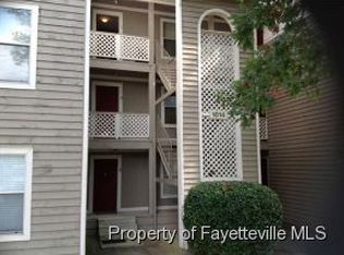 1014 Wood Creek Dr APT 8, Fayetteville, NC 28314