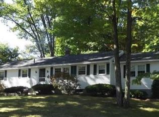 63 Duxbury Dr, Holden, MA 01520