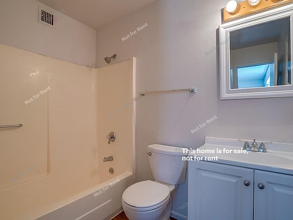 4th image of 2843 N 72nd Dr