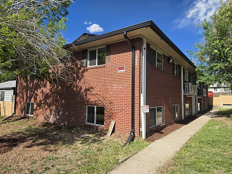 1644 Hanover St #204 — Photo 12