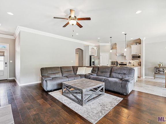 4th image of 11419 Oak Run Dr