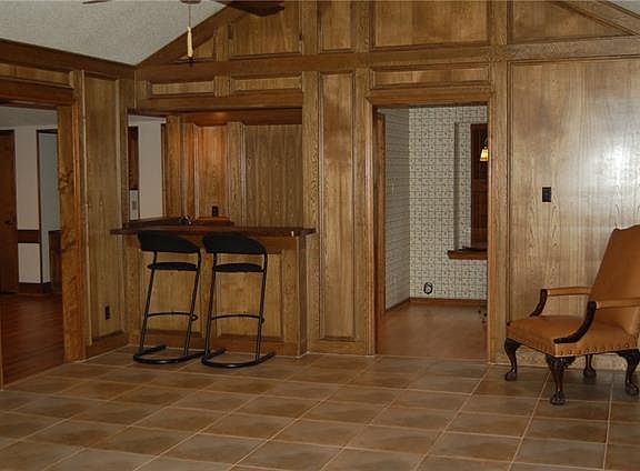 4th image of 1105 Cross Bend Dr