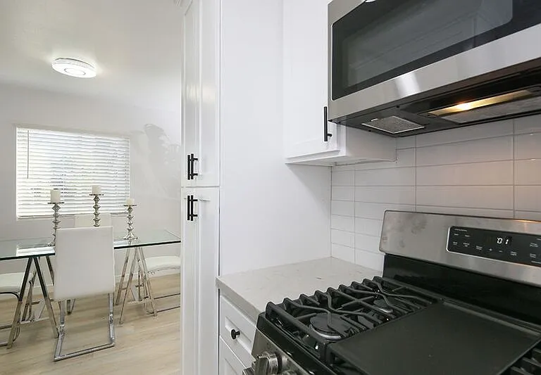 655 Ivy St #8 — Photo 6