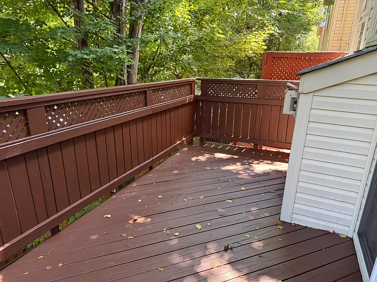 2743 Manhattan Pl — Photo 31