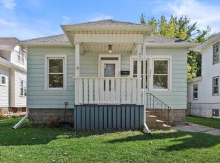 1011 Arthur Ave, Racine, WI 53405