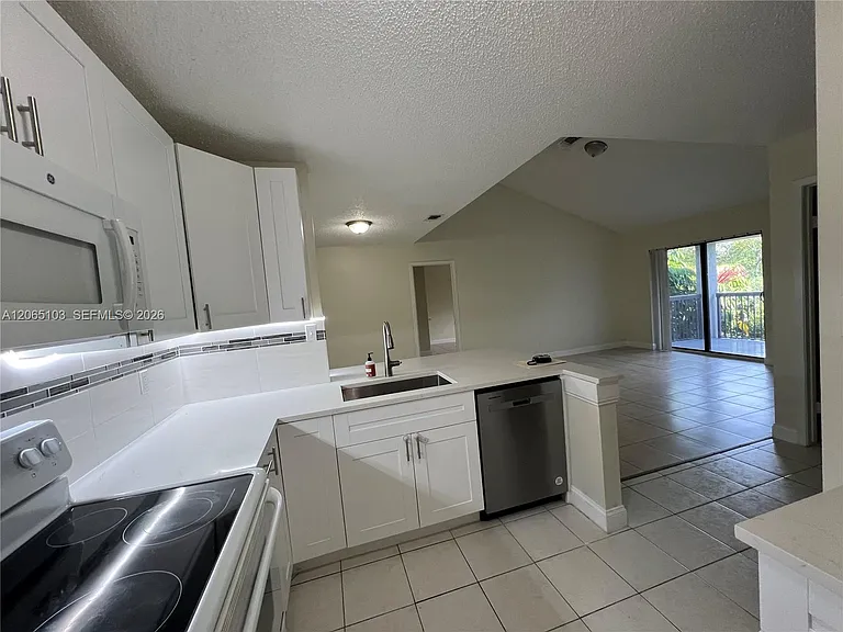 11277 W Atlantic Blvd #304 — Photo 9