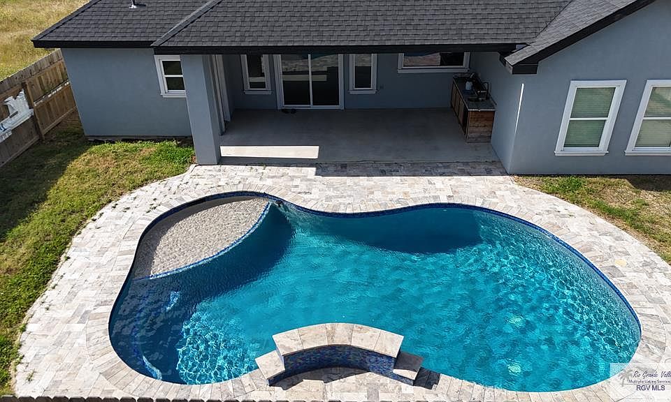 1st image of 8721 Sandpiper Dr