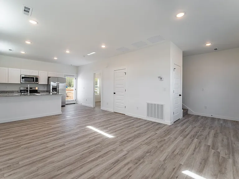 1101 Kentucky Ave — Photo 4