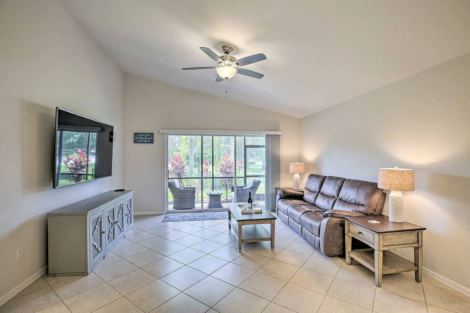 3 bed, 2.0 bath, 1571 sqft, $5,064 — Photo 1