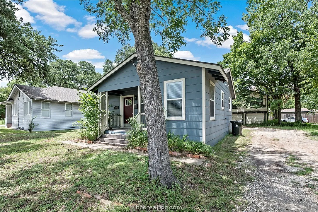2 bed, 816 sqft, $1,675 — Photo 3