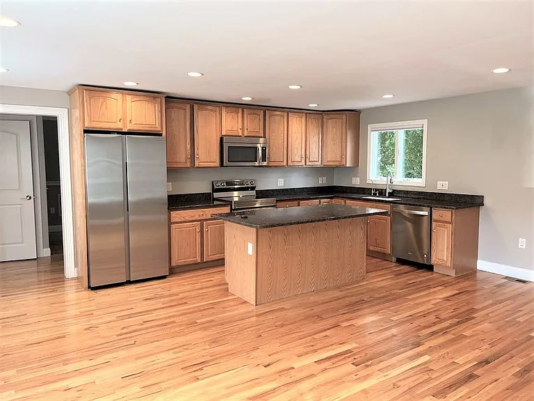303 Cabot St #303 — Photo 5